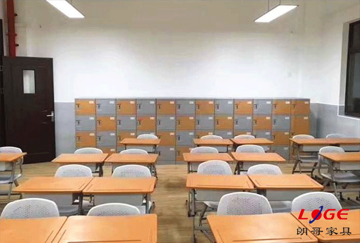 學校家具